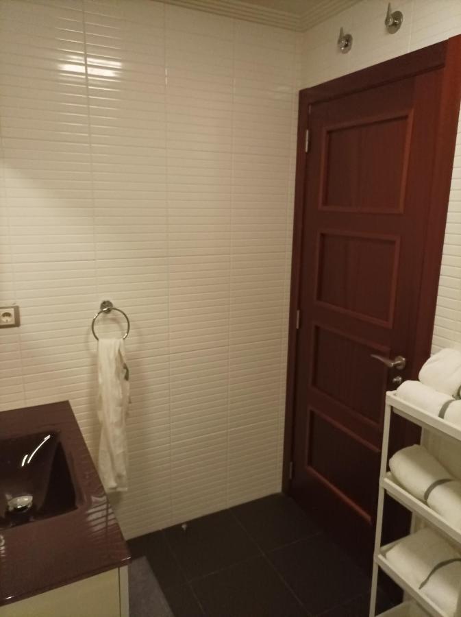 Apartamento Piscina 1G By Urraca Suites Viveiro Bagian luar foto